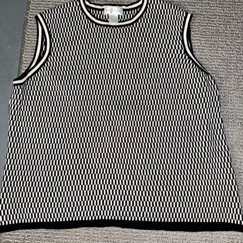 Women’s Worthington Shirt/Vest
